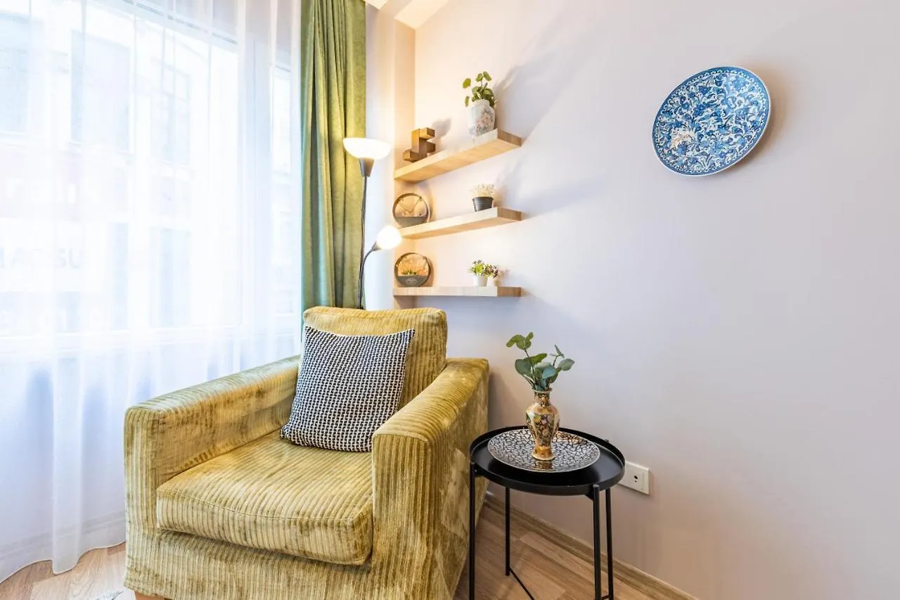 Sleek And Central Flat In Nisantasi Apartment Istanbul